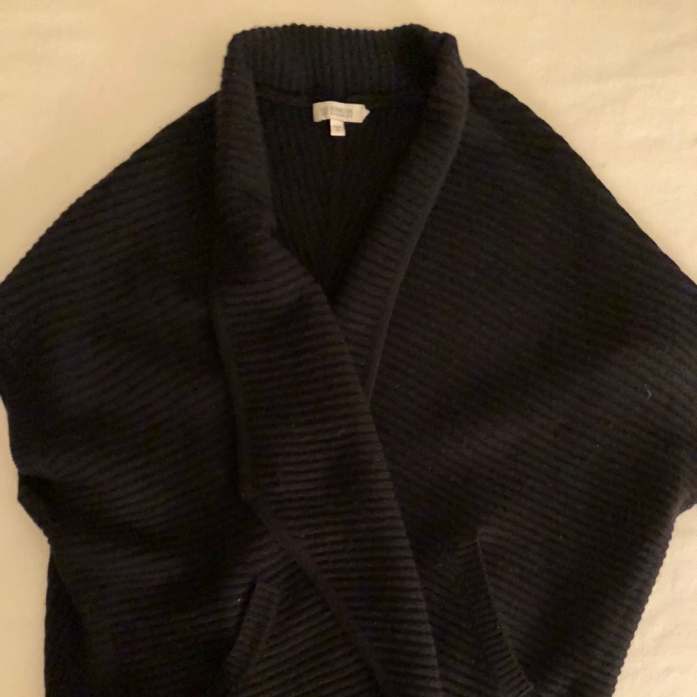 Kinross Black cashmere sweater